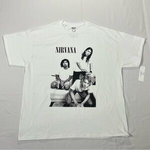 NIRVANA Band Tee, White T-Shirt (Brand New Condition) 90s Grunge Kurt Cobain